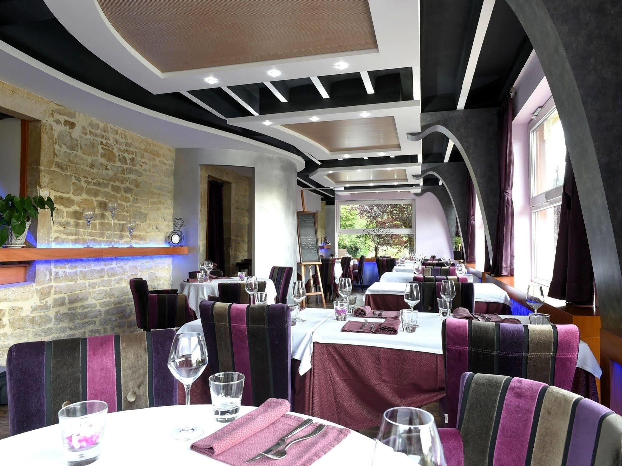 Auberge Des Moulins Pont-Les-Moulins Exteriér fotografie